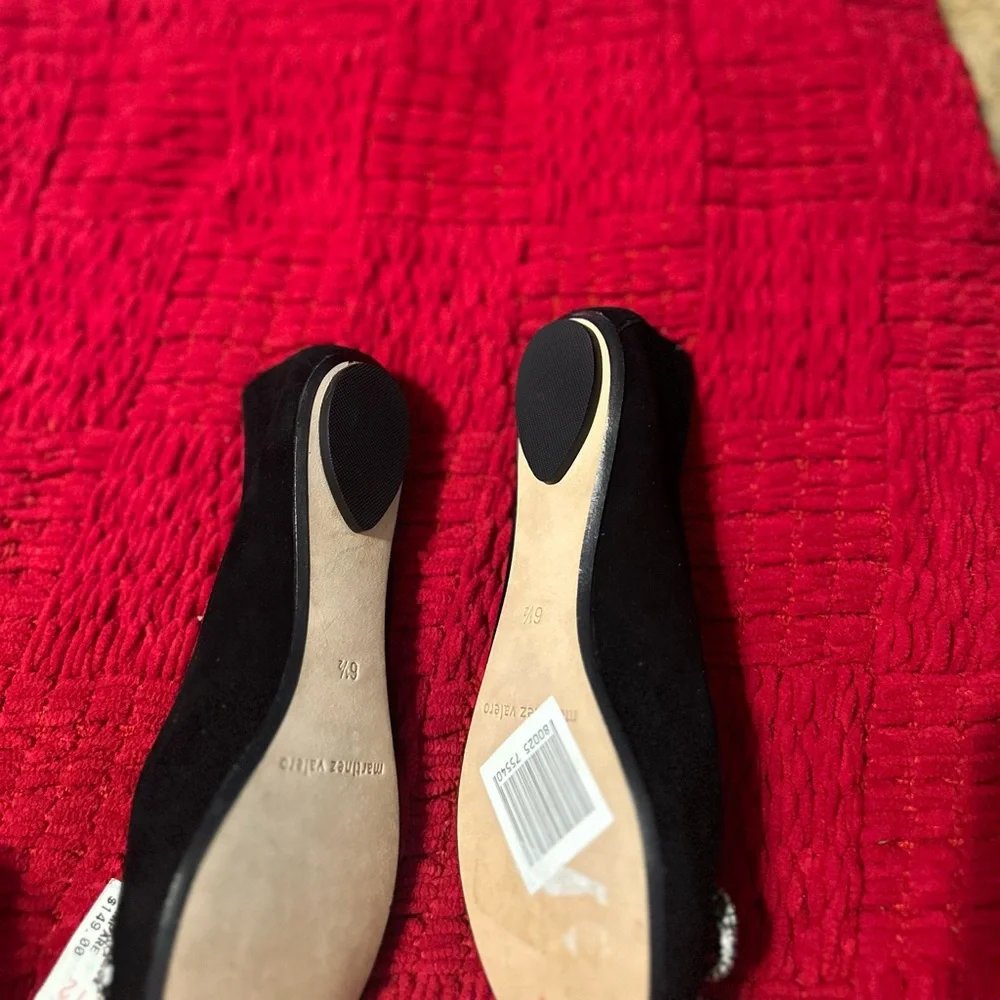 NWT Martinez Valero Black Suede Rhinestone Bow Gorgeous Ballet Flats 6.5 - Picture 7 of 11